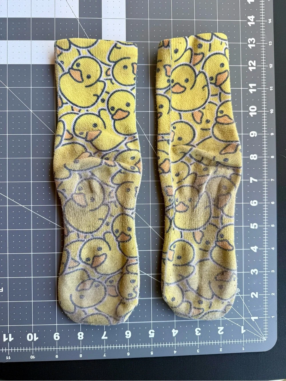 Sock Bundle * 3 Pairs * Girls Tween Small * Ducks * Non-Slip Sky Zone * Fuzzy